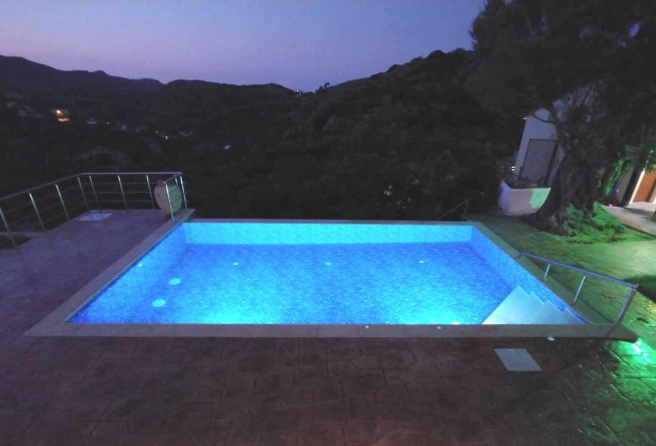 Chania Village - Charoupia & Daphne Villas - Private Pools Afrata Exterior photo